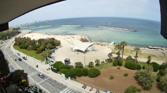 Bari - Pane e Pomodoro Beach